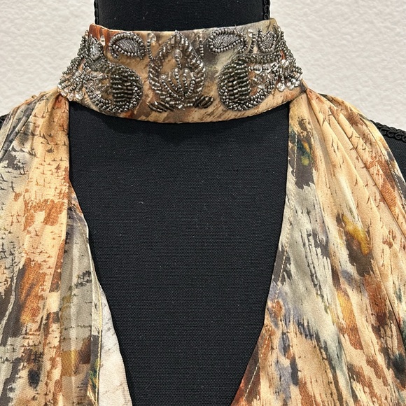 Haute Hippie Sequin Embellished Beaded Sleeveless Silk Blouse Top - Picture 2 of 7